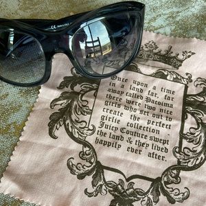 Juicy sunglasses- like new